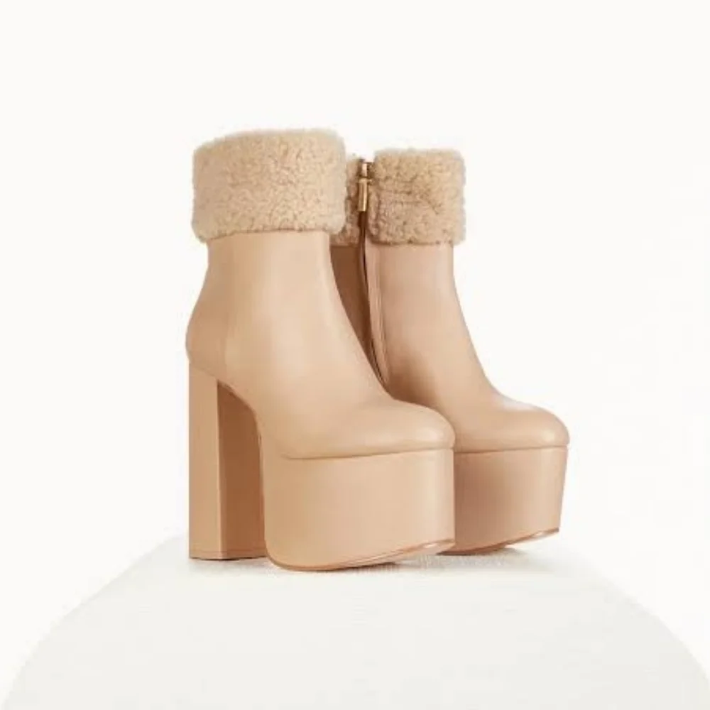 NIB- Cult Gaia Katya Genuine Shearling Boot Sz 5.5